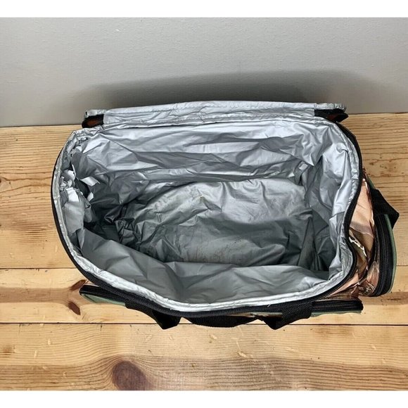 Camouflage Carry On Bag Lined 11x16 Shoulder Strap Handles Picnic Food Travel - Picture 5 of 8